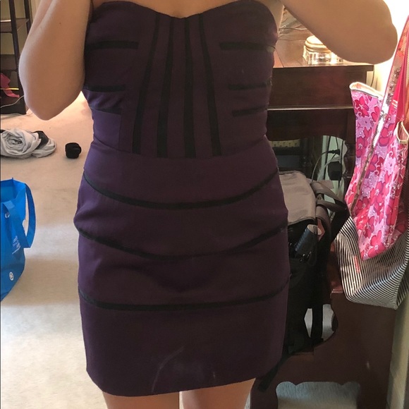 Form Fitting Cocktail Dress - Picture 2 of 3